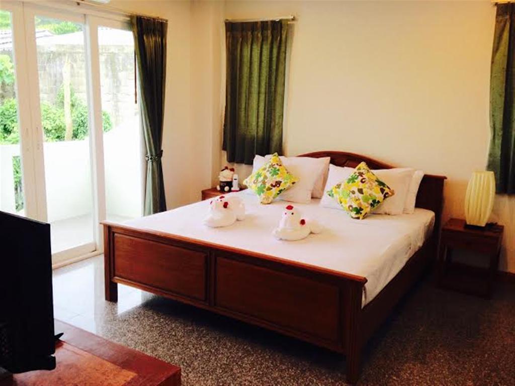 Aparthotel Siray House Phuket Zimmer foto